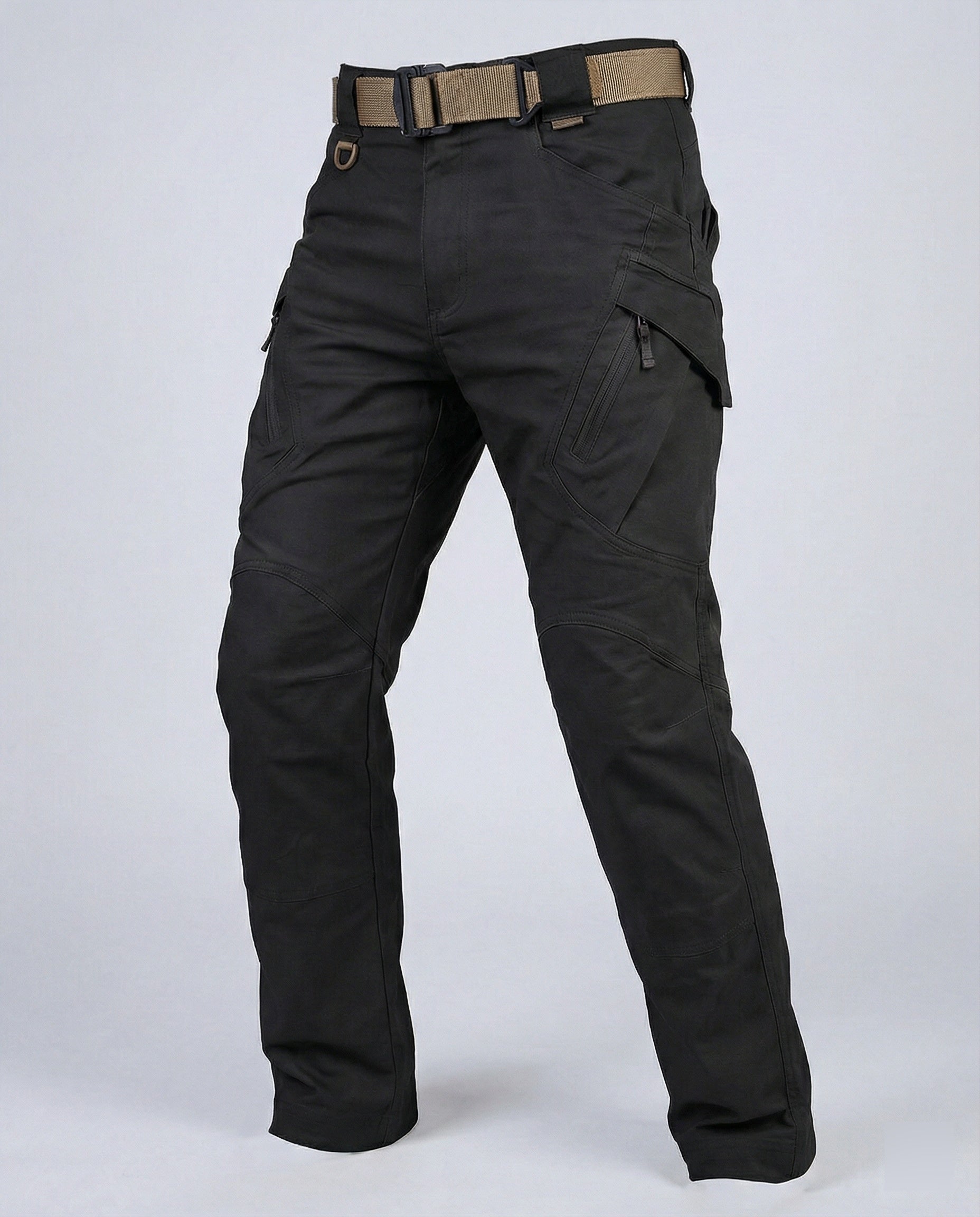 Men’s outdoor pants in black with weather-resistant fabric, ergonomic design, and elastic cuffs for trekking, hiking, and climbing.