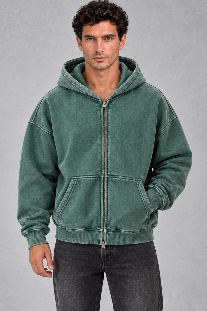 Men’s oversized full zip hoodie with a vintage washed finish, generous hood, dropped shoulders, large front pockets and ribbed trims.