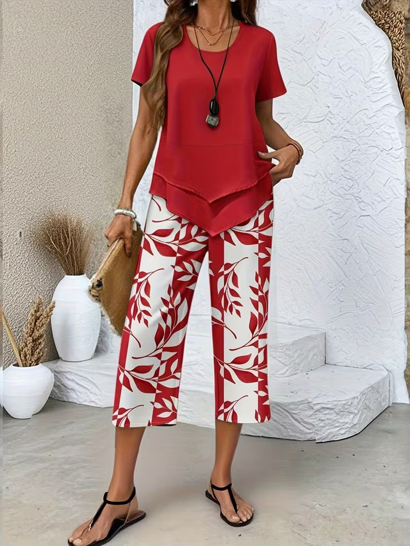Women’s leaf print top and pants two piece set with relaxed fit