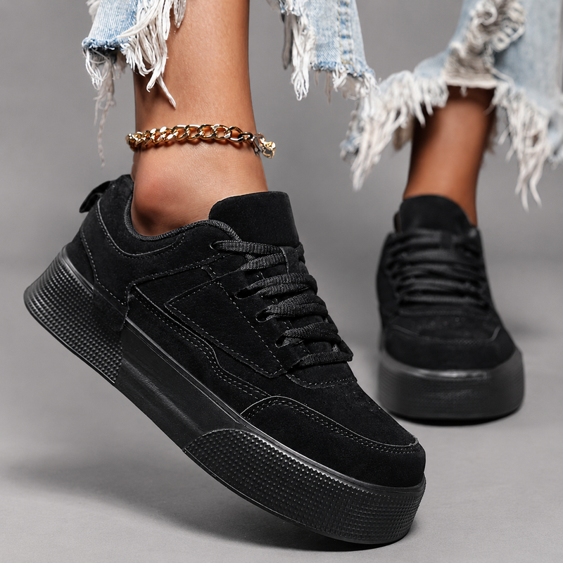 Women’s Lace-Up Round Toe Trainers – Lightweight Casual Everyday Shoes
