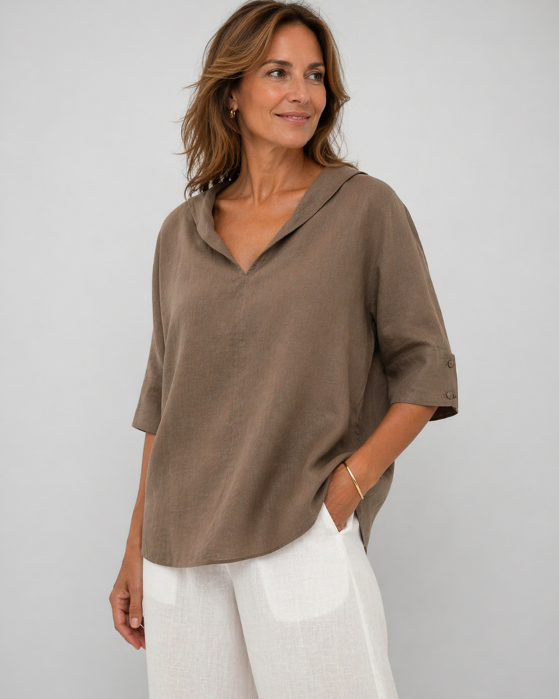 Women’s V Neck Collared Relaxed Fit Blouse - Craw Leigh