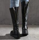 Women’s trendy boots in black with gel sole and cushioned footbed, comfortable and non-slip for work and everyday wear.
