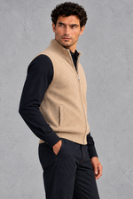 Men's Knitted Zip-Up Gilet in Caramel – side view