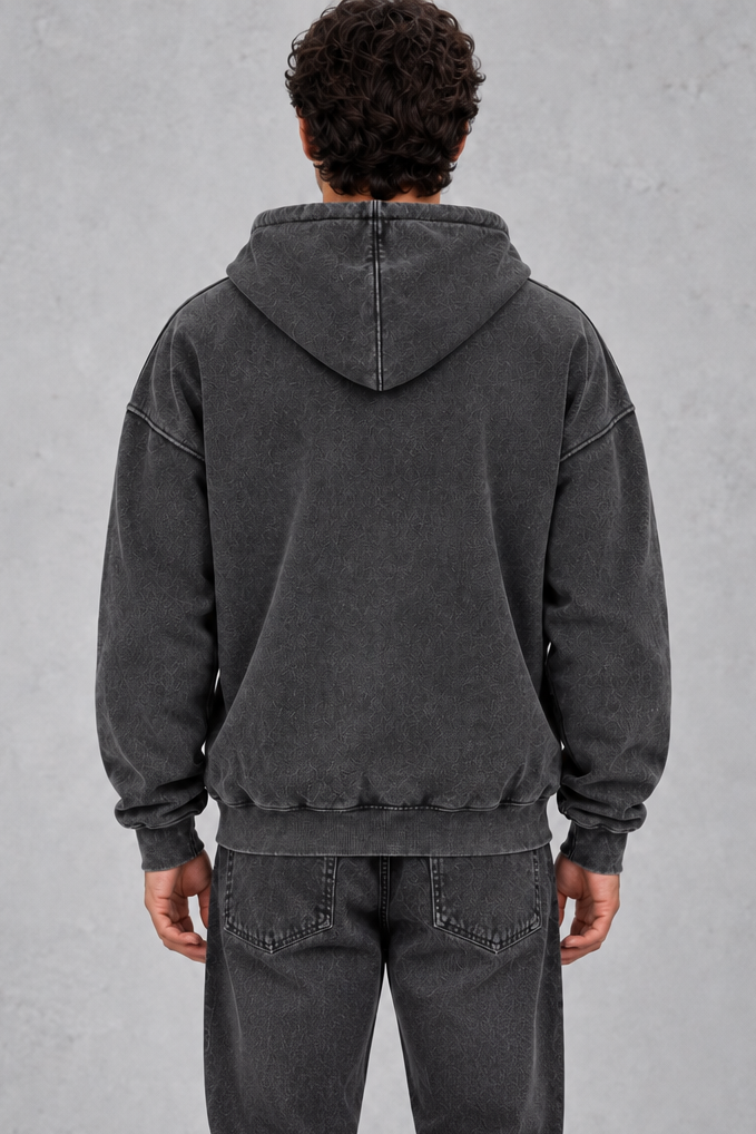 Men’s oversized full zip hoodie with a vintage washed finish, generous hood, dropped shoulders, large front pockets and ribbed trims.