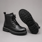 Men's high-top hiking boots with lace-up fastening, cushioned insole and slip-resistant PVC sole, designed for hiking, walking and everyday outdoor wear.