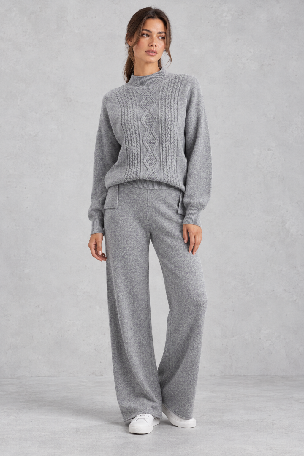 Women's cable-knit loungewear set in Grey – front view