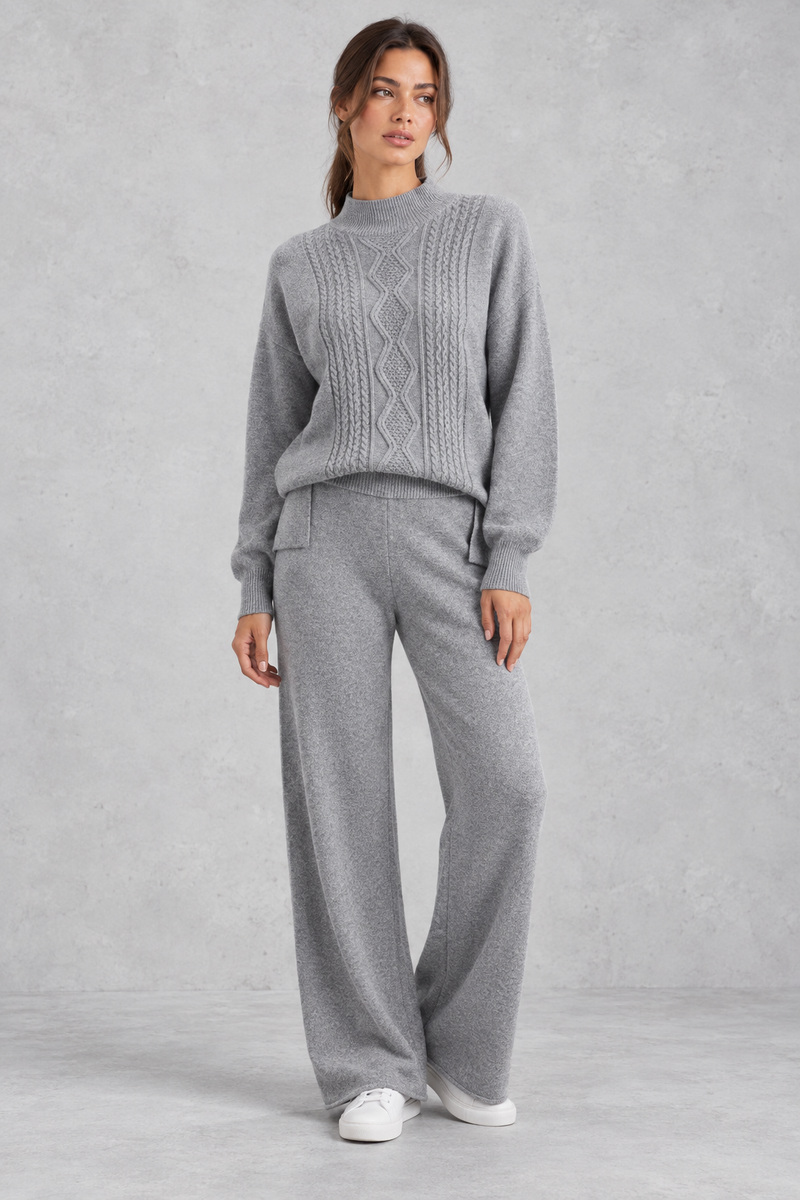 Women's cable-knit loungewear set in Grey – front view