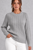 Women's cable-knit round-neck jumper in Grey – close-up view