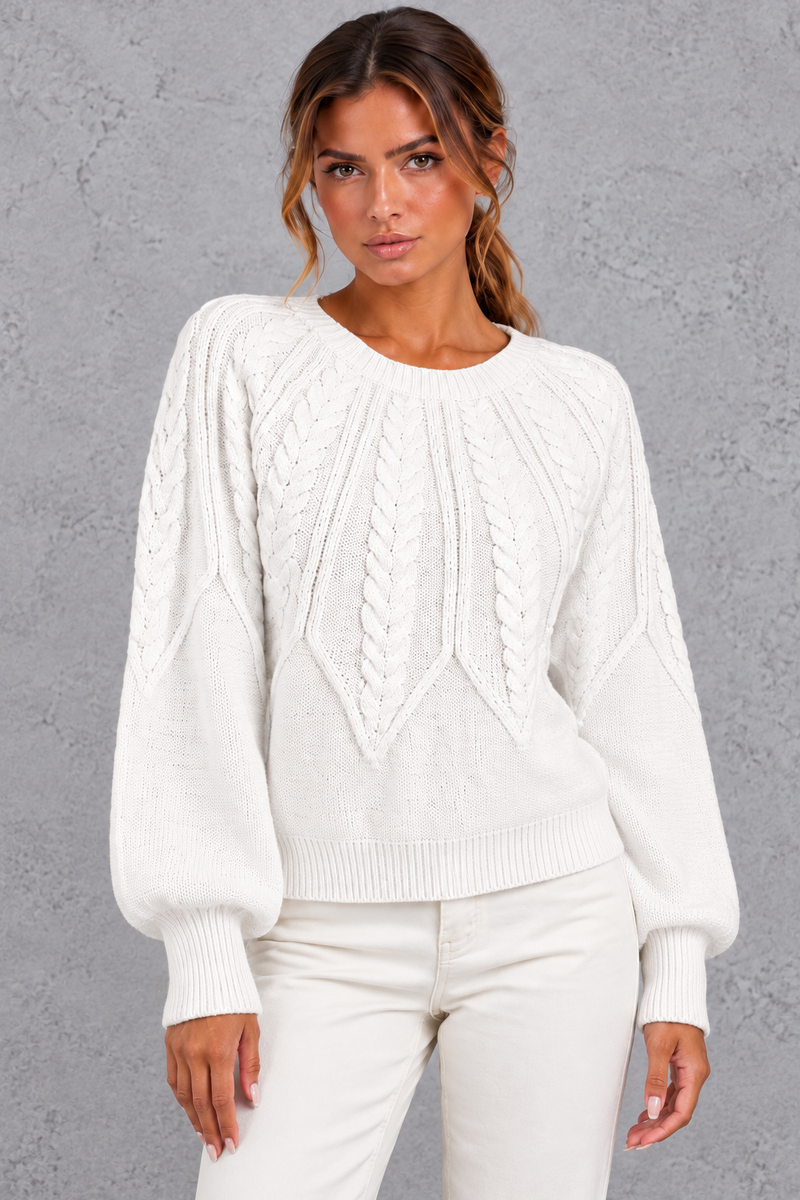 Women's cable-knit round-neck jumper in White – front close-up