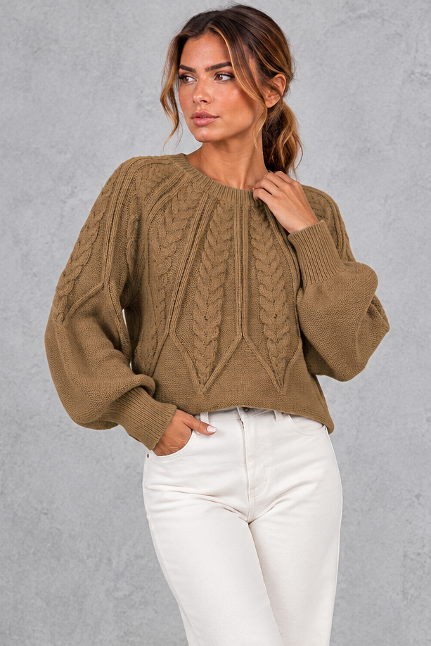 Women's cable-knit round-neck jumper in Camel – front view