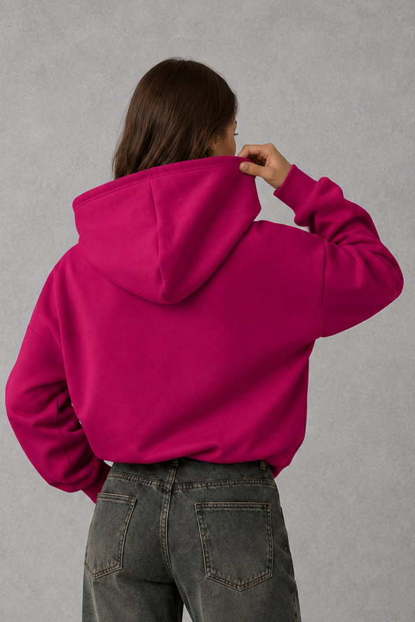 Women’s relaxed-fit fleece hoodie in a soft cotton and recycled polyester blend with long sleeves, ribbed cuffs and hem.