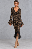 Women’s V-neck knitted jumper dress with long sleeves and fringe hem, midi length – image 12