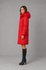 Women’s hooded puffer coat with lightweight insulated padding, structured hood and a flattering feminine silhouette for cold-weather wear.