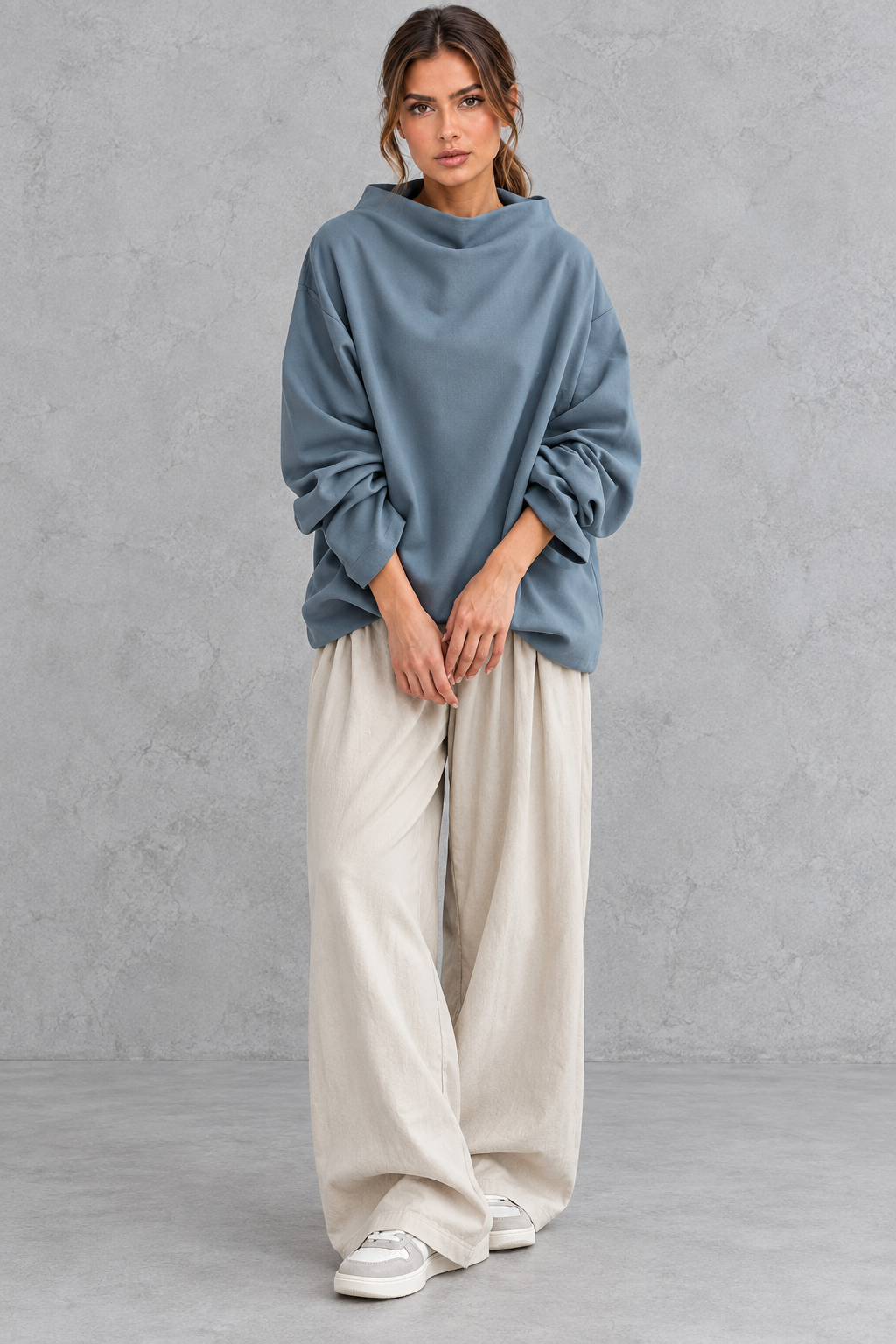 Women’s loose roll neck long sleeve jumper with a solid-colour finish and relaxed everyday silhouette – image 5