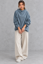 Women’s loose roll neck long sleeve jumper with a solid-colour finish and relaxed everyday silhouette – image 5