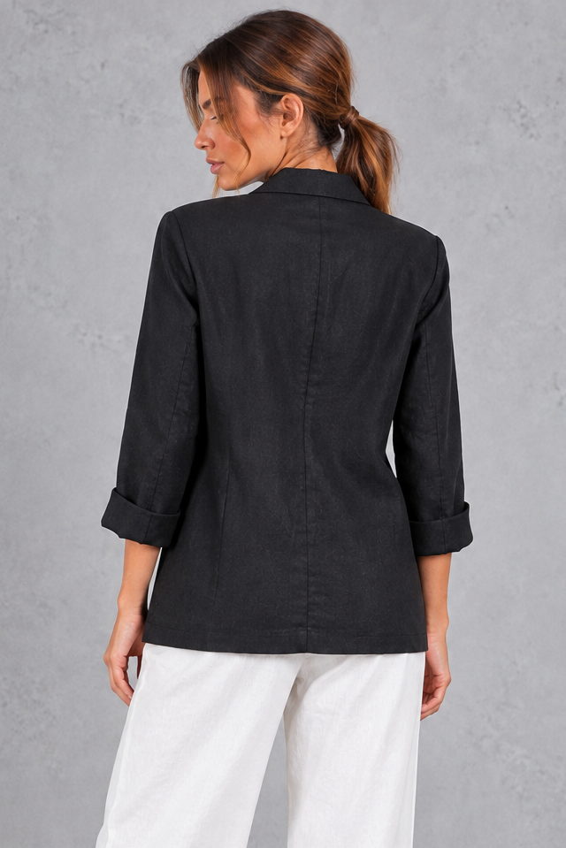 Women's relaxed-fit blazer in Black – back view