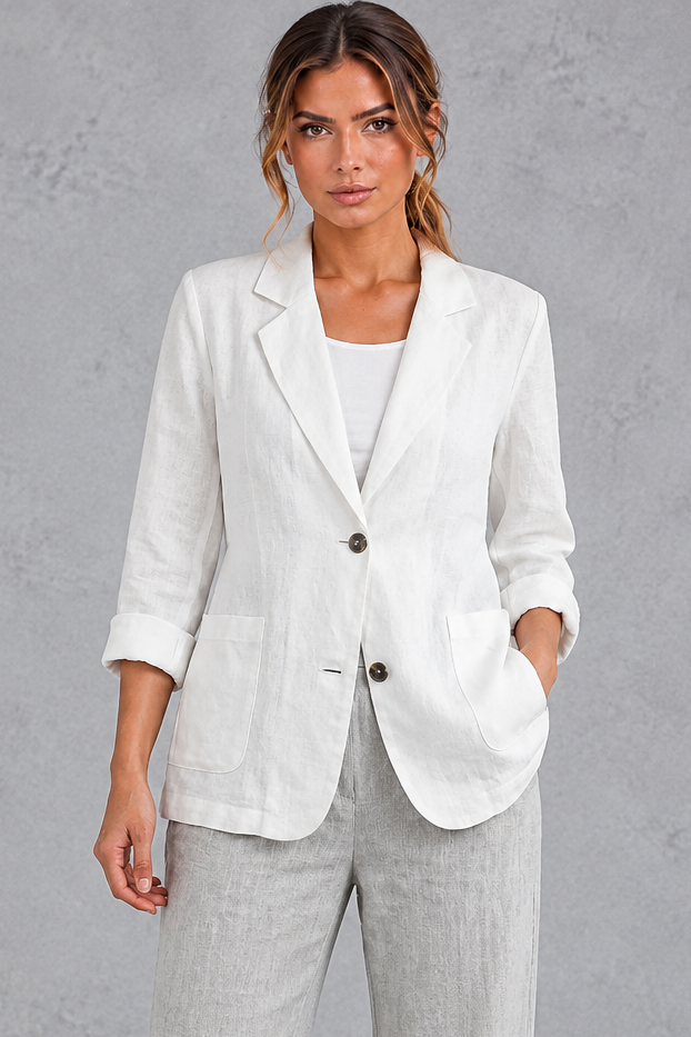Women's relaxed-fit blazer in White – front view