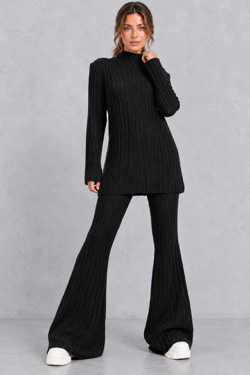 Women's ribbed turtleneck co-ord set in Black – front view