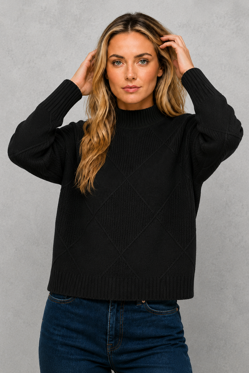 Women's premium cashmere turtleneck sweater with a regular fit, soft-touch knit, long sleeves, and a cosy high neckline for everyday wear.