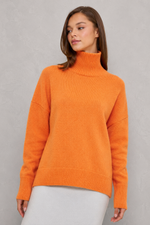 Women’s Knitted Roll Neck Jumper - Soft Turtleneck Sweater