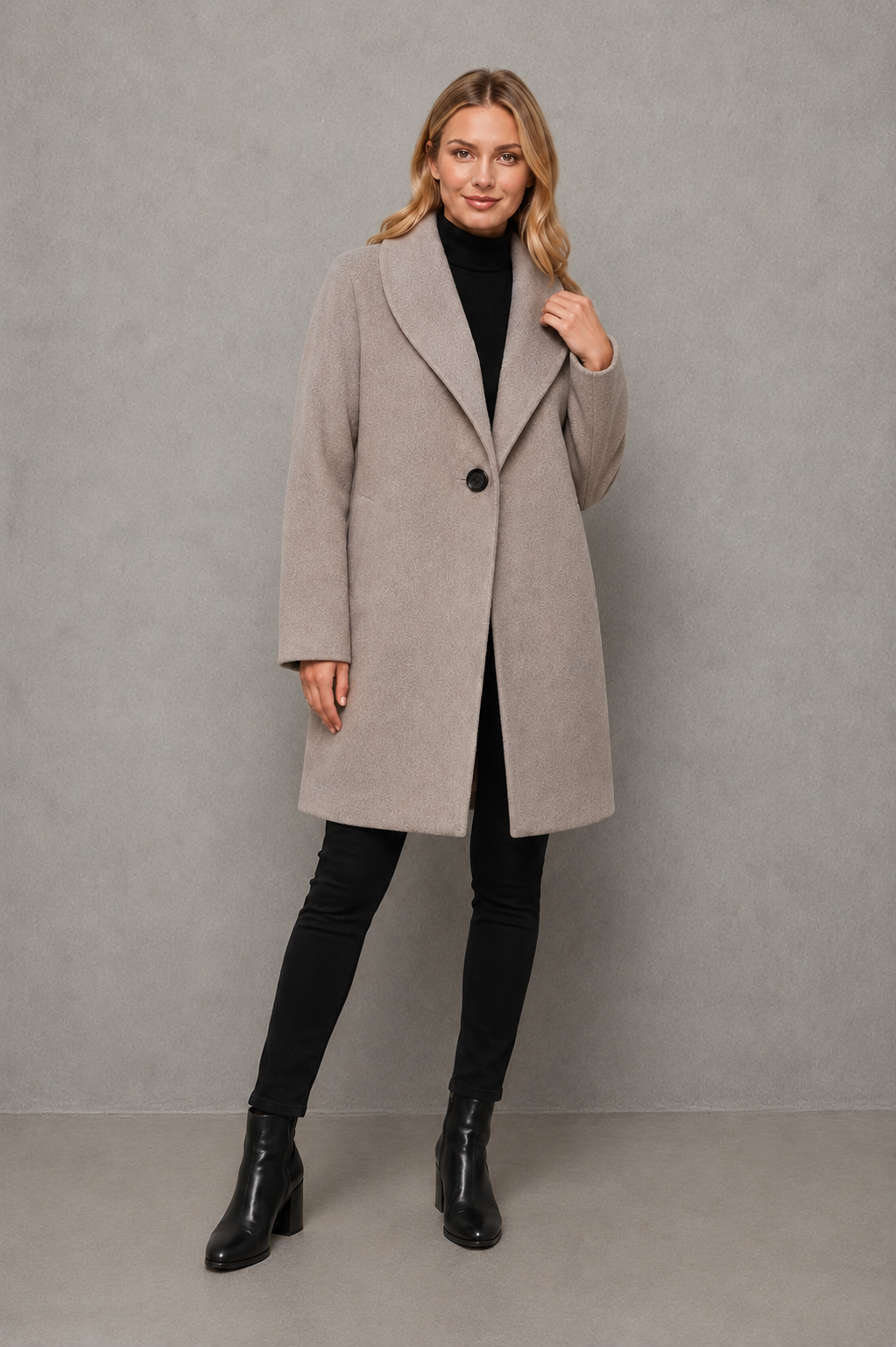 Women's elegant windproof longline coat in a relaxed fit, crafted from a soft warm fabric for autumn and winter. A timeless overcoat designed for comfortable layering, everyday wear, commuting and smart casual occasions.