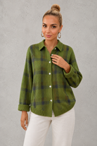 Women's plaid knit sweater with a classic check pattern, relaxed fit and soft knitted texture, offering lightweight warmth for casual everyday wear, layering and seasonal styling.