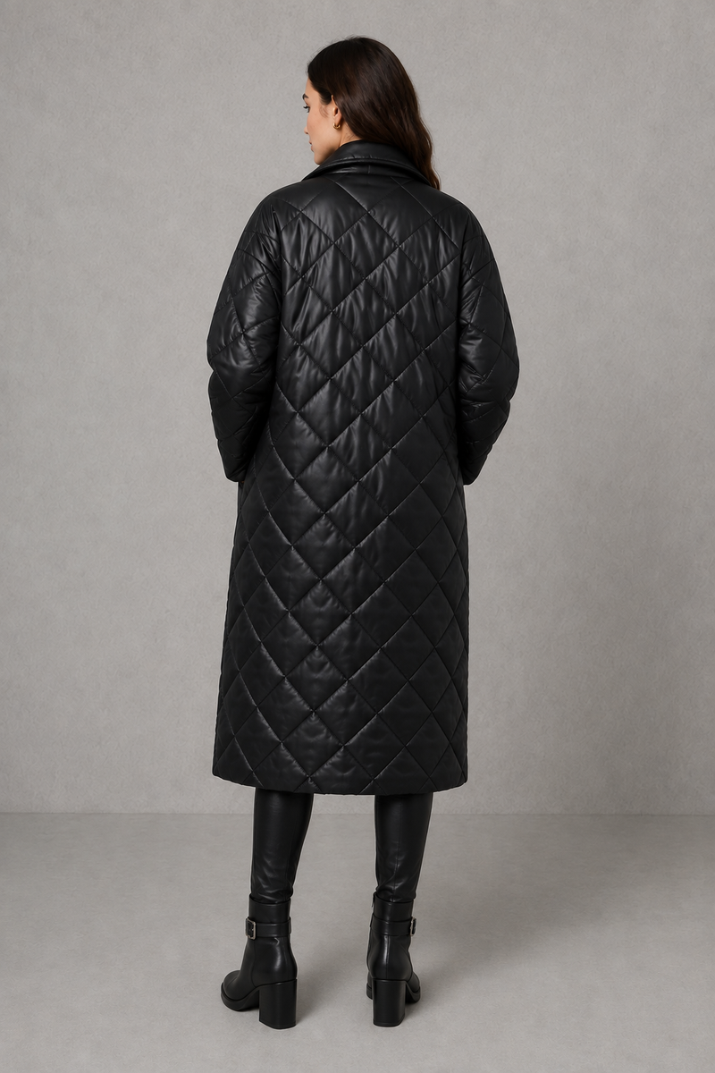 Women’s reversible quilted mid-length coat with a classic plain quilted side and bold leopard-print reverse, featuring lapels and side pockets.