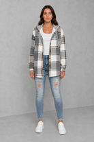 Women’s soft lightweight autumn jacket with an elegant, flattering everyday fit.