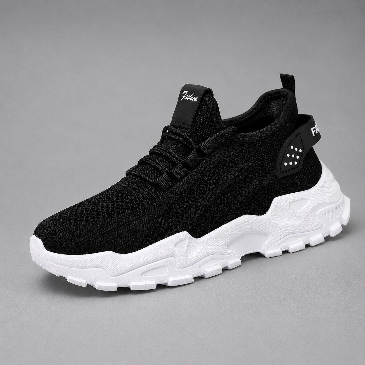 Women's ultra comfortable casual walking trainers in a lightweight design with cushioned sole, breathable construction and non-slip rubber outsole for everyday wear, commuting, shopping and travel.