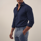 Men’s classic long sleeve button shirt with structured collar