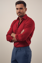 Men’s classic long sleeve button shirt with structured collar
