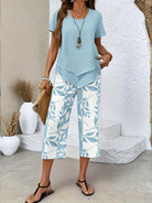  Women’s leaf print top and pants two piece set with relaxed fit