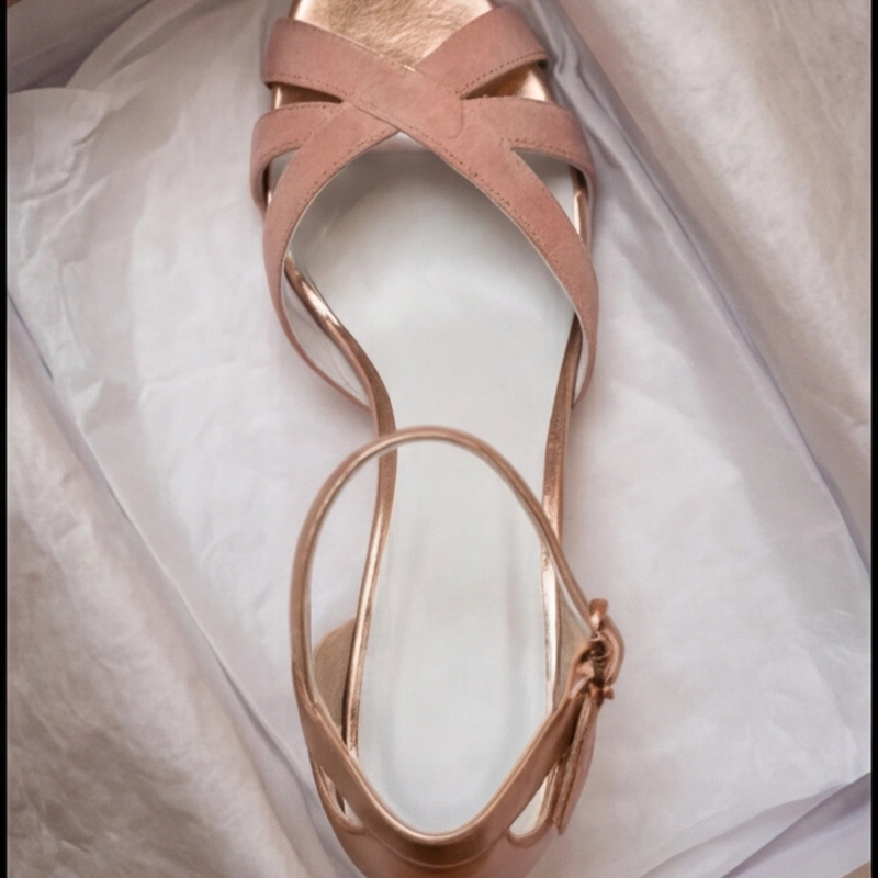 Women’s T-strap low heel sandals with comfortable fit and open design
